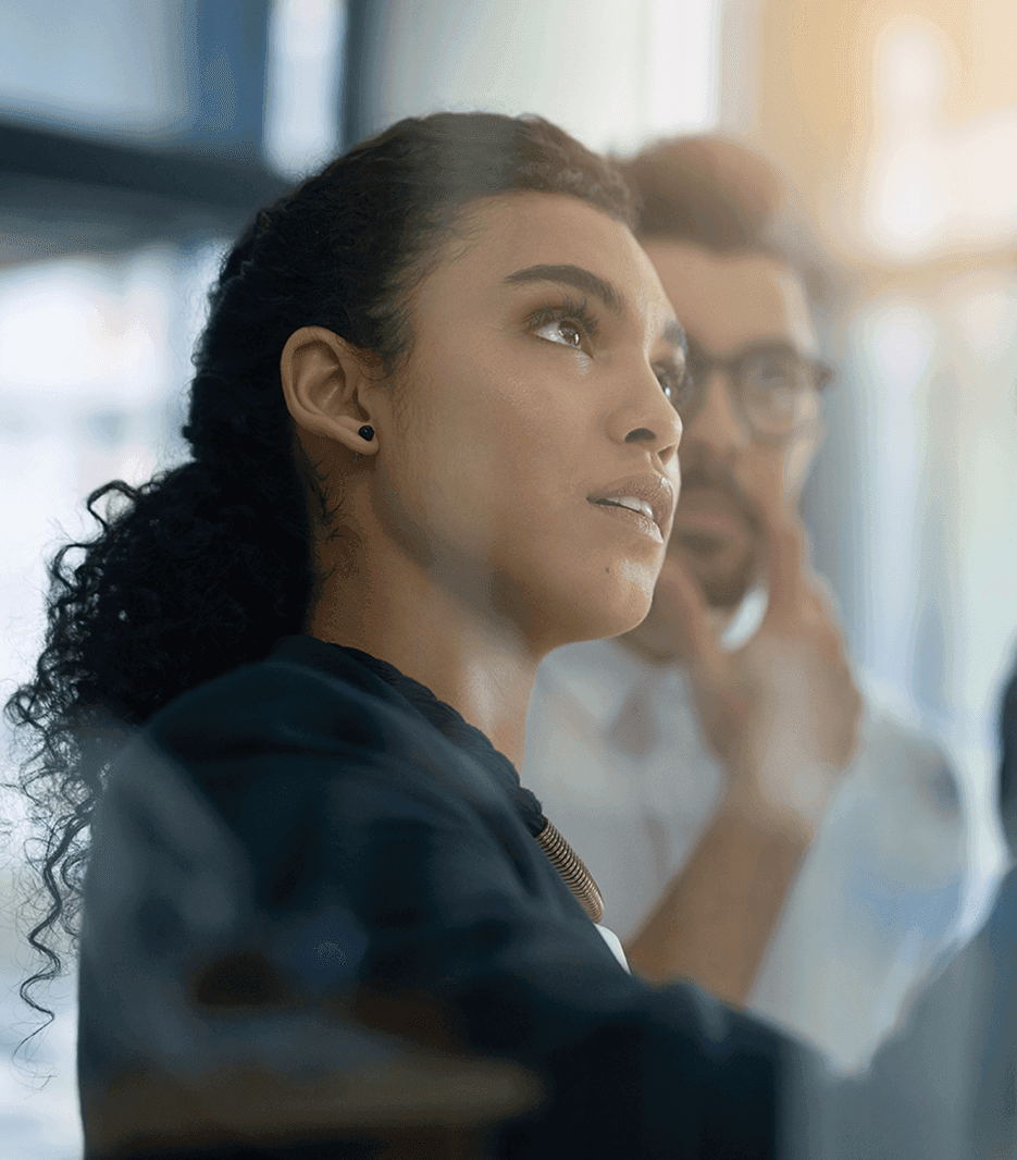 Mann und Frau im Gespräch